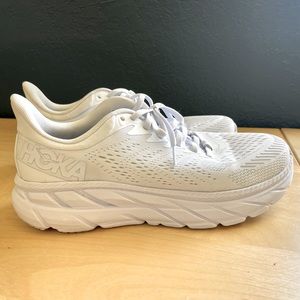 Womens WHITE Hoka Clifton 7 — Sz 8.5 — Excellent condition!